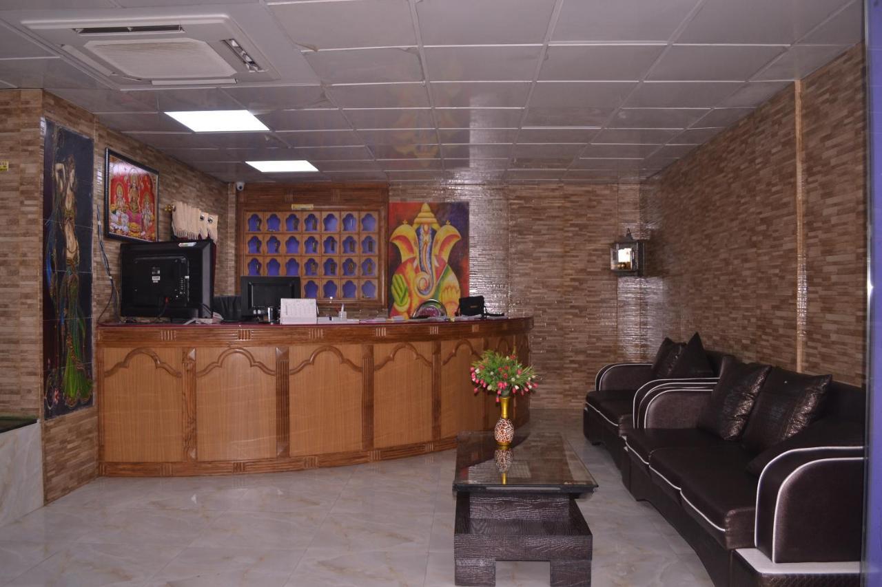 Hotel Kajal International Bettiah Buitenkant foto